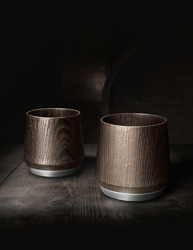 BOG OAK Whiskey tumblers